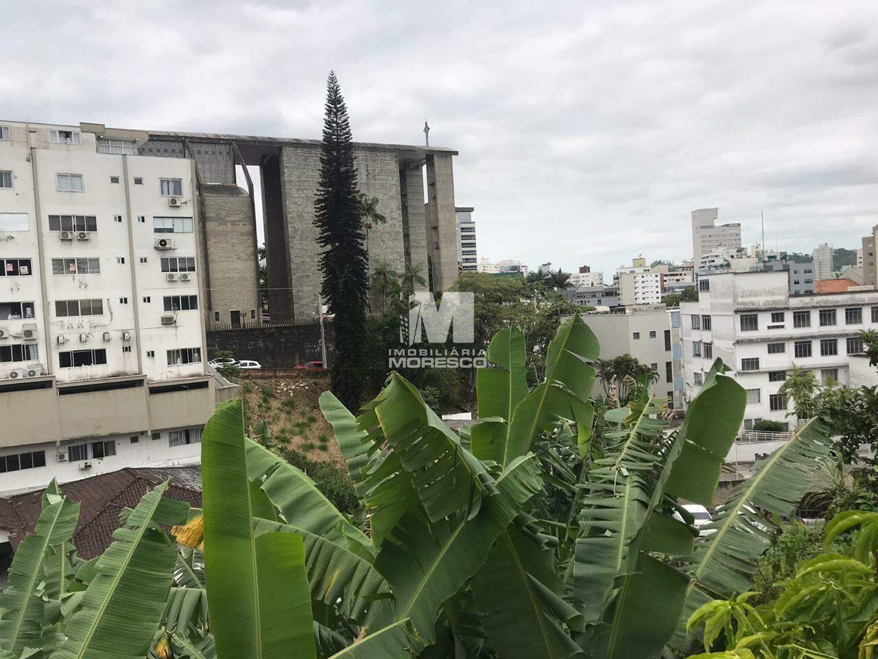 Casa à venda no bairro Centro: 